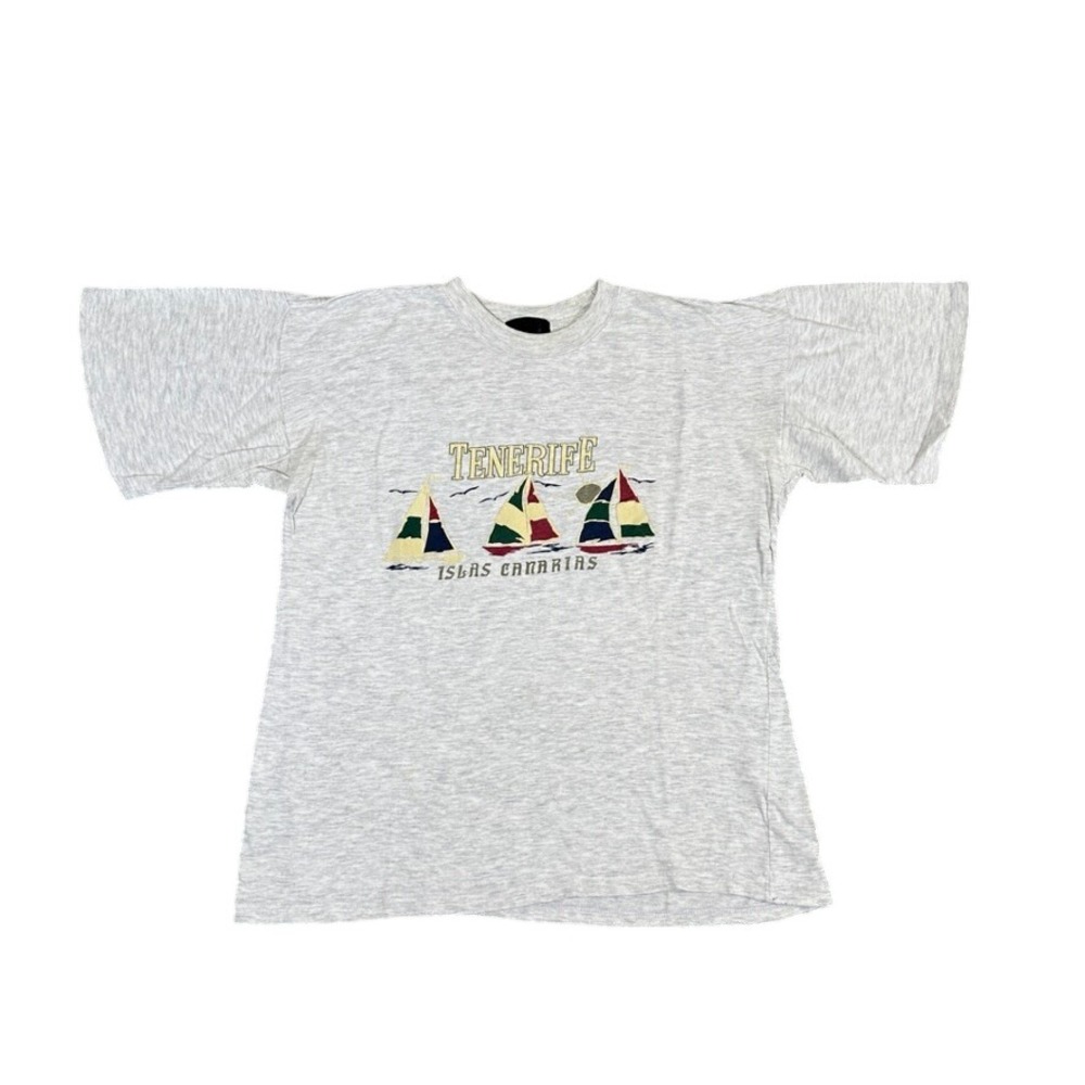 Tenerife Islas Canarias Sailboat Graphic T-Shirt Gray Short Sleeve Crew Neck